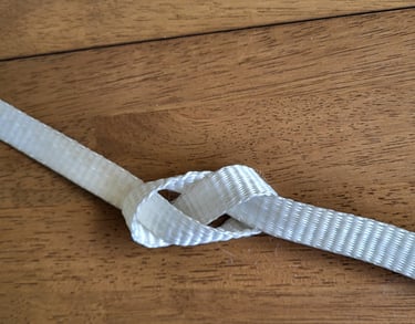 Figure 8 Knot in 2500 pound Mule Tape