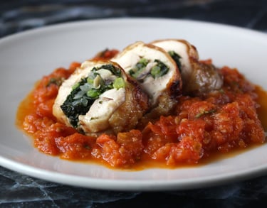 chicke roll in tomato sauce