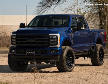 F-250 modificada com lift e rodas grandes em estilo off-road premium