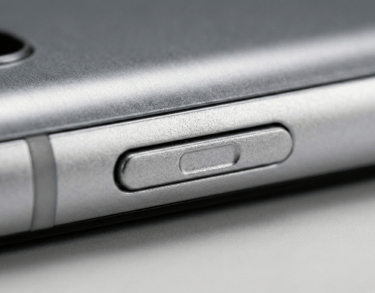 Botão de energia com sensor biométrico do Galaxy A17.