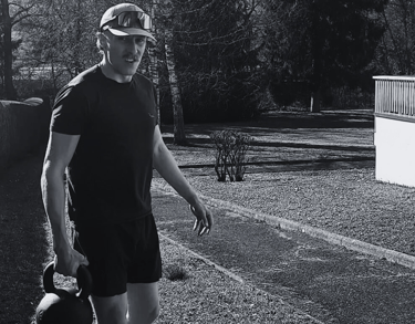 entrainement avec un kettlebell