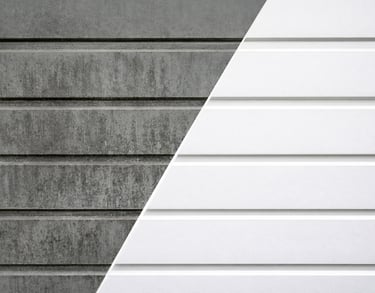 Comparaison avant et après le nettoyage à haute pression d'un bardage en vinyle sale