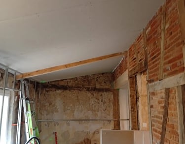 pose plaque de platre sur plafond