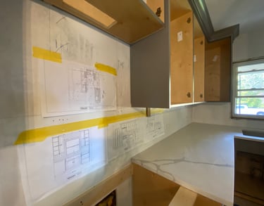 Kitchen cabinet installers and finish carpentry specialists near Lake Forest IL