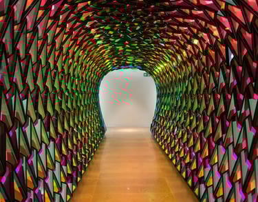  Tunnel for unfolding time, 2022