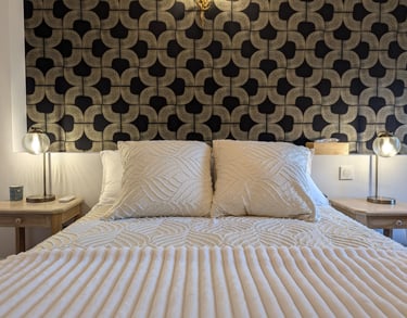Lit double de la chambre Améthyste
