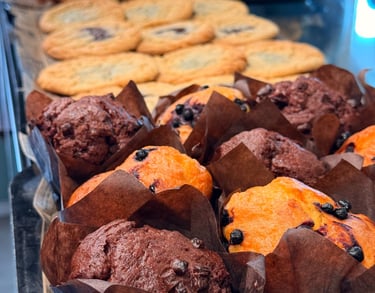 Glutenfri sjokolademuffin + Glutenfri blåbærmuffin – søt og frisk søtbakst uten gluten