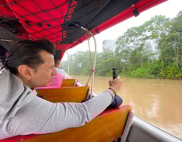 Si quieres concoer quien es Juan Carlos Abril Gil y su historia ve al botón de mas información. 