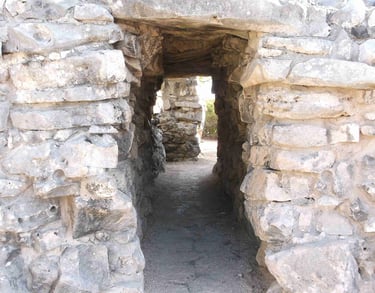 mexico tulum archeological park tours