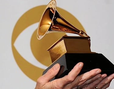 Imagen del Latin Grammy, premio en consideración para Y el canto de todas.