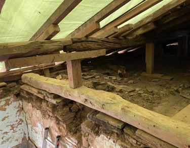 redressement d'une charpente à Couffouleux