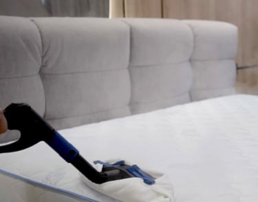 Głęboka neutralizacja roztoczy i alergenów z materacy w sypialni. Higiena suchej pary EV Atlantis dla zdrowego snu.