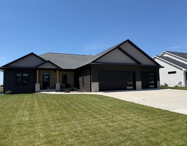 house-washing-de-pere-wi .jpg