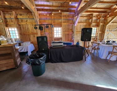 dj booth at wedding venue