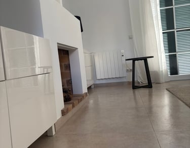 Servicio de limpieza fin de obra e industrial en Mallorca, equipo profesional dejando espacios limpi