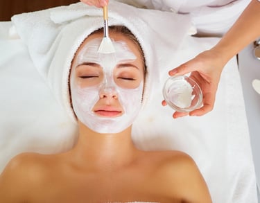 Nova PMU & Laser Clinic - Gezichtsbehandeling