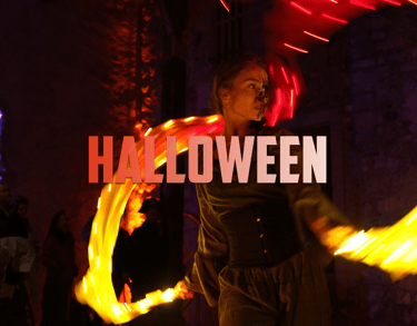 spectacle halloween chateau de chillon suisse femme danse avec ruban lumineux