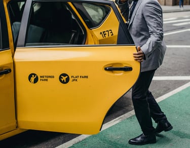 Men Booked Alfalas Goa Airport Taxi