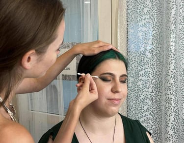 Menyasszonyi smink készülőben veszprém