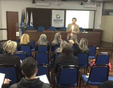 treinamento de vendas e desenvolvimento de equipe comercial