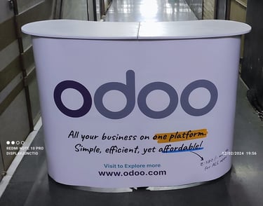 Magnetic Popup Curved Reception Table