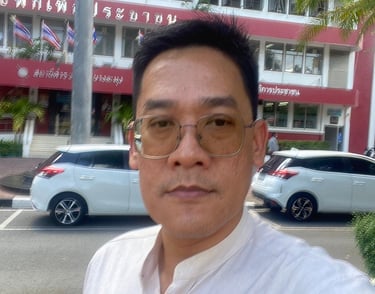 Close-Up of Lawyer in Glasses “Professional lawyer in Pattaya providing legal services for foreigner