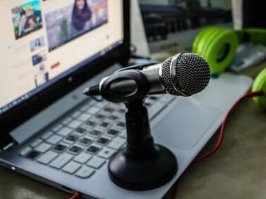 audio-marketing-definition-digital-ingredient-beemk-be-emarketing