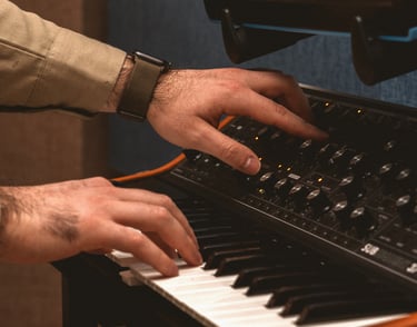 Synth Moog, Studio di Produzione Musicale