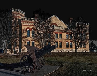 Armoury with cannon P3186320