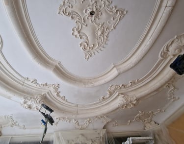 Ornamenten plafond restauratie Amsterdam