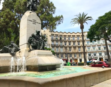 Plaza Cánovas del Castillo.