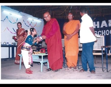 BANUPRIYA DAMODARAN BHARATHNATYAM PERFORMANCE 1996