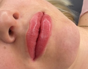 lip blush montreal