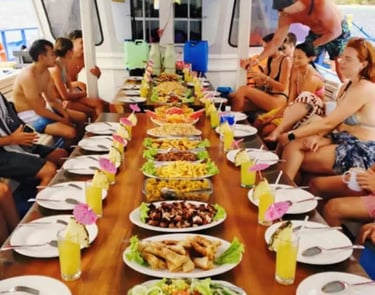 Dinner 3D2N El Nido Coron Expedition