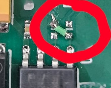 0402 component pads stiching