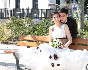 Photographe mariage Val-de-Marne – portrait de mariés en lumière naturelle