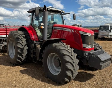 Tipo: Trator | Marca: Massey Ferguson | Modelo: MF 7725 | Ano: 2023