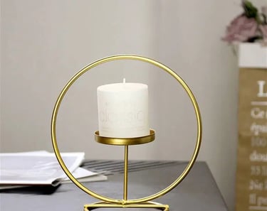 Round shaped, Fine Brass candle holder