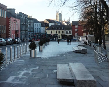 polished concrete seating and façade in Kilkenny City by Uniqrete for GKMP Architects