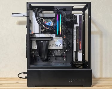 interior de una PC mostrando varios componentes