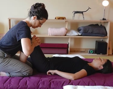 Pascale Goujon, massage Thaï, décontraction des muscles de la cuisse