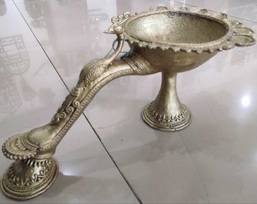 "Large handcrafted brass oil lamp for traditional worship and temple decor-For international dispatch"