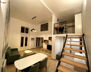 Loft moderne avec mezzanine