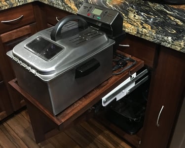 Deep Fryer Appliance Lift