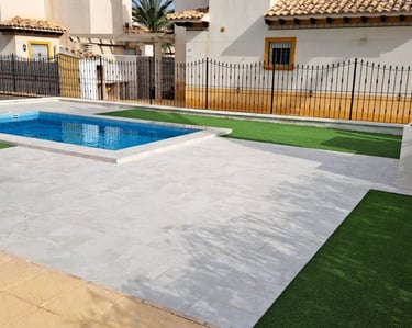 Pool & Outdoor builing in La Marina by Aurea Luxe Generalconstruction La Marina