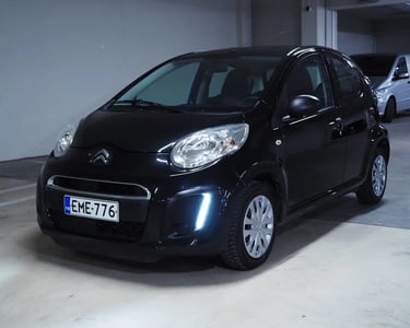 Citroen C1, henkilöautot alkaen 8€/h, 19€/pv Helppo varaus ja avaimeton käyttö puhelimella.