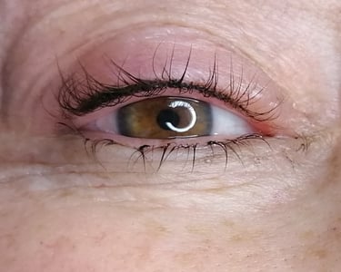 Pmu eyeliner infraciliare
