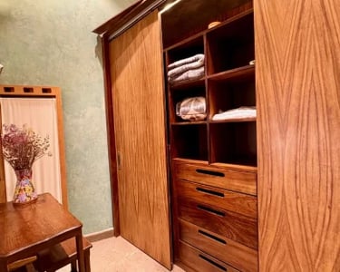 spacious closet in bedroom in san miguel de allende