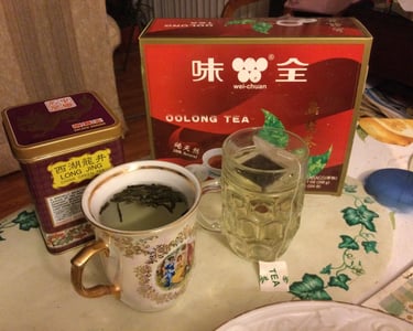 Green Teas - West lake long jing tea and Oolong tes.