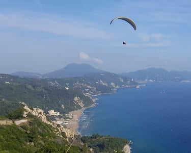 Paragliding in Pelekas Villa Olivia Corfu